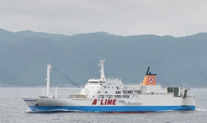 FERRY AMAMI Ro-Ro IMO 9372262 photo 4