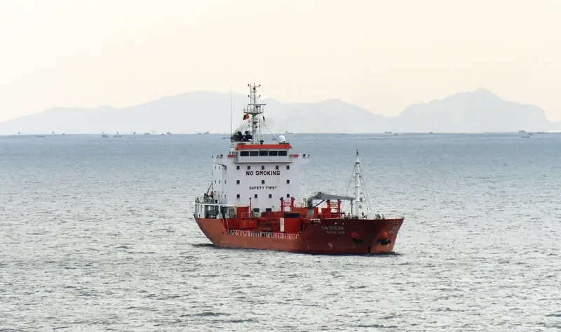 YN OCEAN Tanker IMO 9372341 photo 4