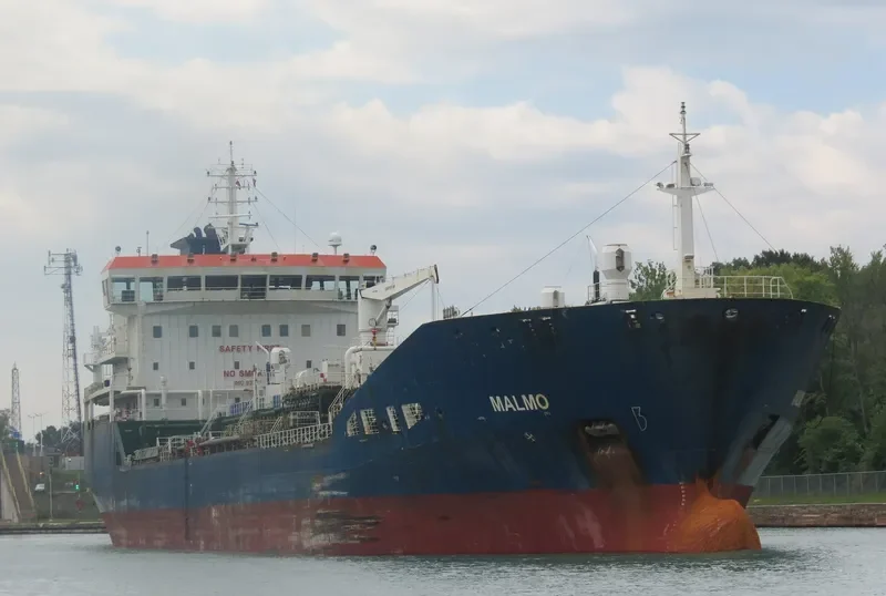 MALMO Tanker IMO 9373242 photo 5
