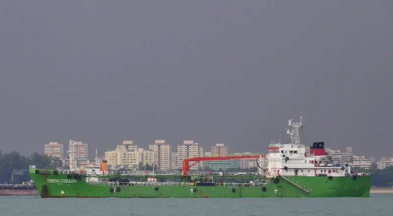CALLISTO Tanker IMO 9373577 photo 3