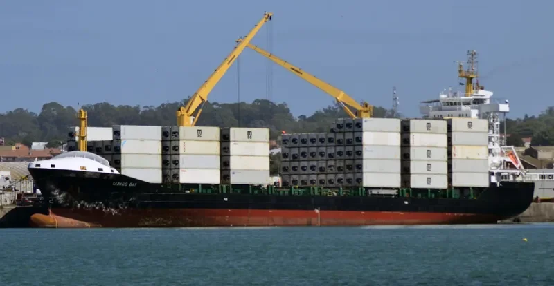 CONTSHIP OAK Container Ship IMO 9373917 photo 2