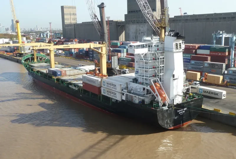 CONTSHIP OAK Container Ship IMO 9373917 photo 3