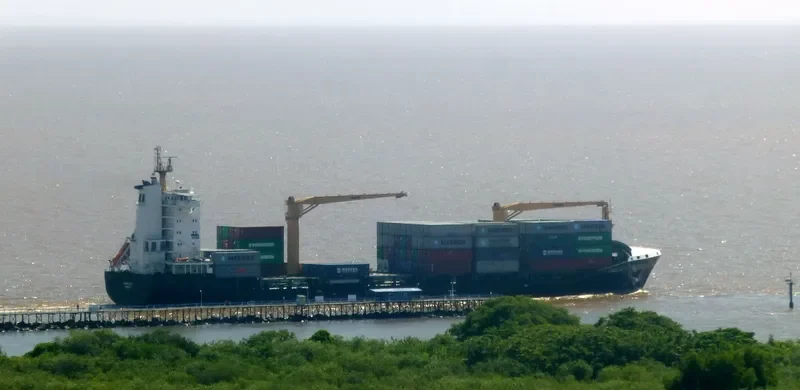 CONTSHIP OAK Container Ship IMO 9373917 photo 5
