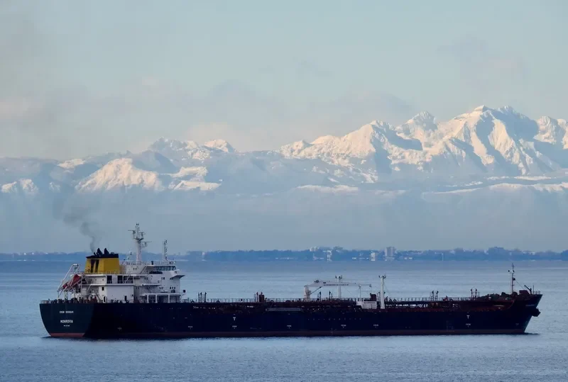 CHEM NICHOLAS Tanker IMO 9374416 photo 3