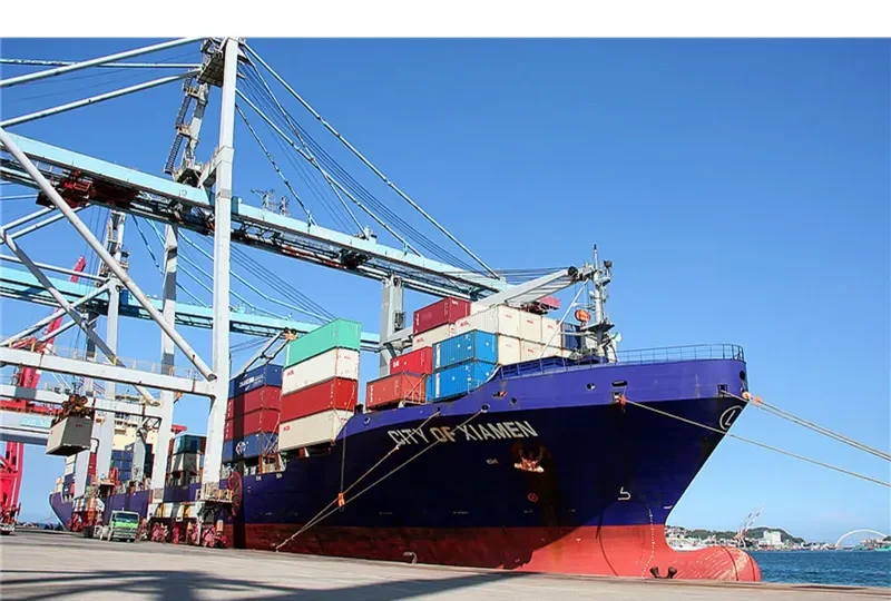 GH ZEPHYR Container Ship IMO 9374442 photo 4