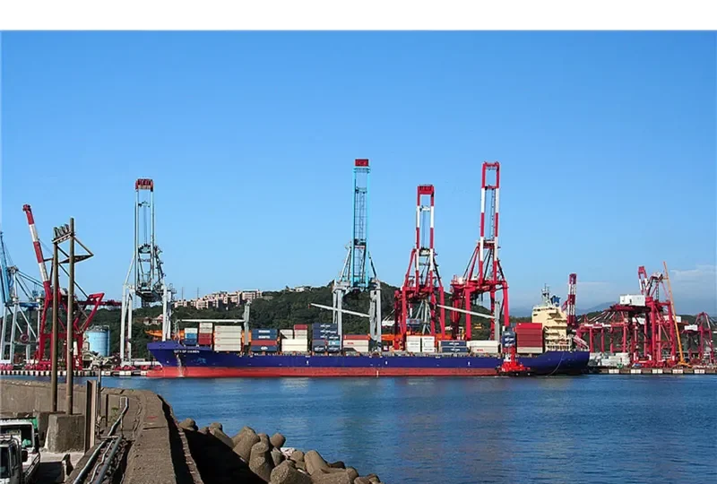 GH ZEPHYR Container Ship IMO 9374442 photo 5