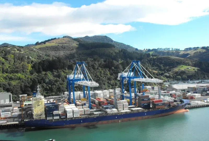 GH ZEPHYR Container Ship IMO 9374442 photo 7