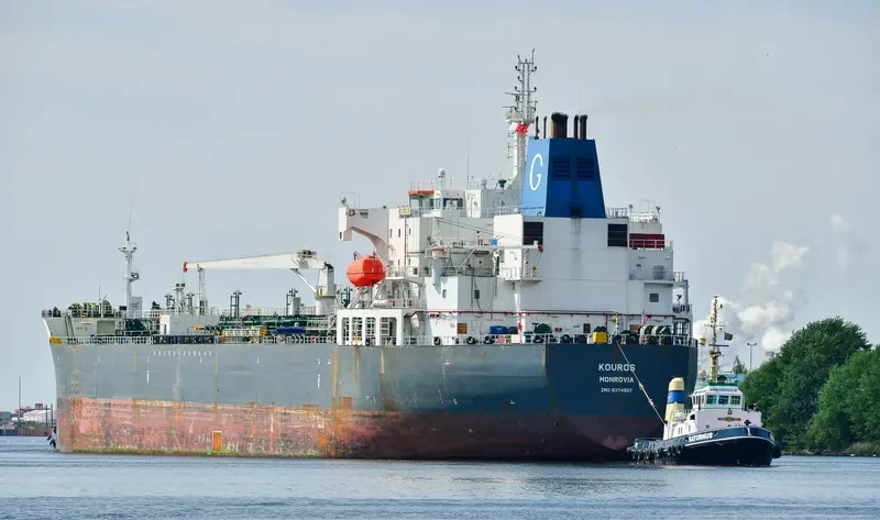 KOUROS Tanker IMO 9374507