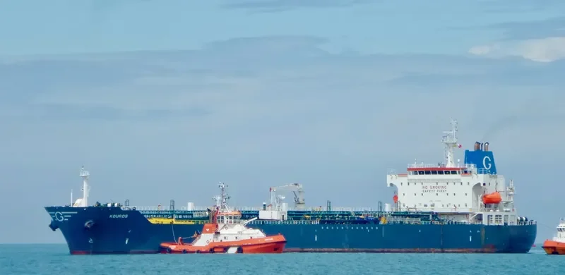 KOUROS Tanker IMO 9374507 photo 9