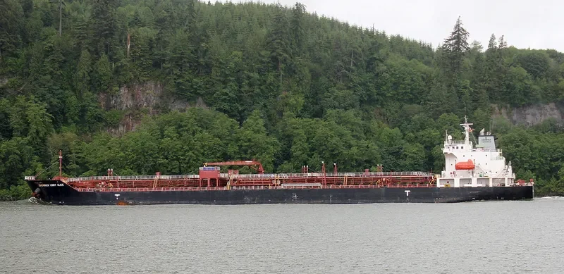 MTM AMAZON Tanker IMO 9374533 photo 10