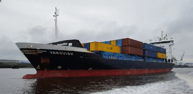 VANQUISH Container Ship IMO 9375135 photo 10