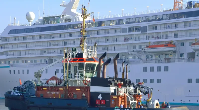 BUGSIER 4 General Cargo IMO 9376191 photo 3