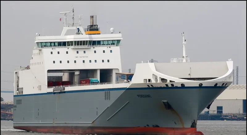 PEREGRINE Ro-Ro IMO 9376725 photo 8