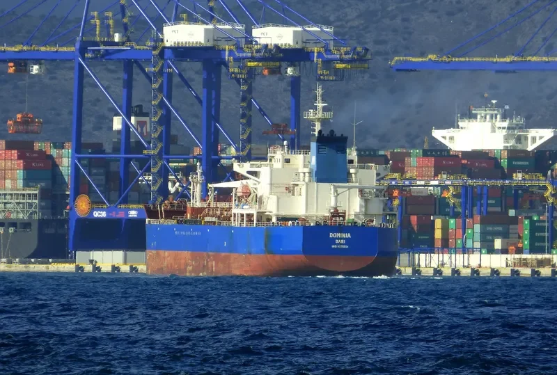 DOMINIA Tanker IMO 9376854 photo 10