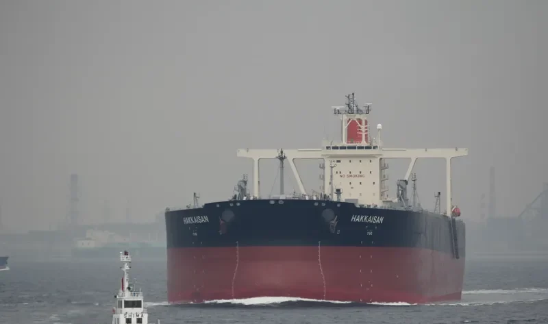 HAKKAISAN Tanker IMO 9376878 photo 7