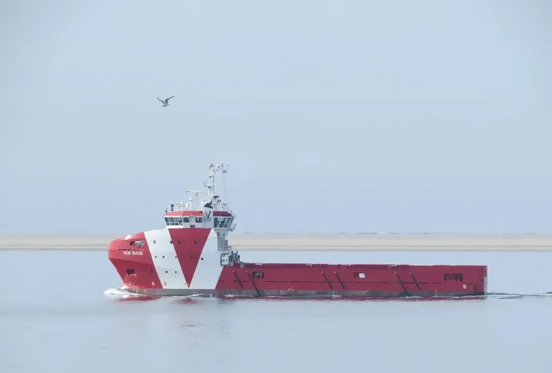 VOS BASE Offshore Vessel IMO 9378046 photo 10