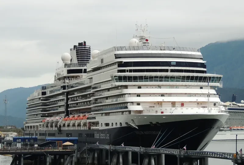 NIEUW AMSTERDAM Passenger Ship IMO 9378450