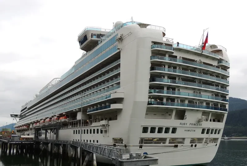 RUBY PRINCESS Passenger Ship IMO 9378462 photo 4