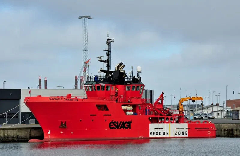 ESVAGT CHAMPION General Cargo IMO 9378515 photo 2