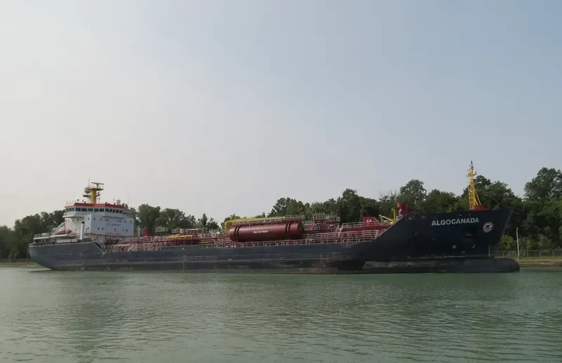 ALGOCANADA Tanker IMO 9378591 photo 3