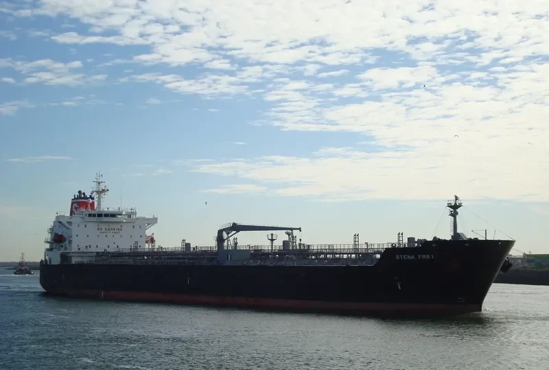 ATLANTICA BREEZE Tanker IMO 9379129 photo 6