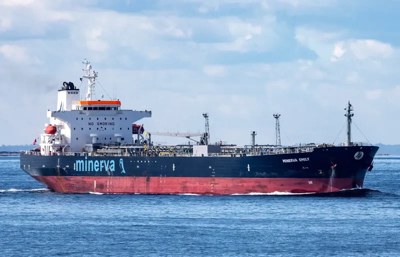 MINERVA EMILY Tanker IMO 9380063 photo 4