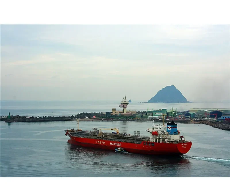LIME GALAXY Tanker IMO 9380972 photo 8