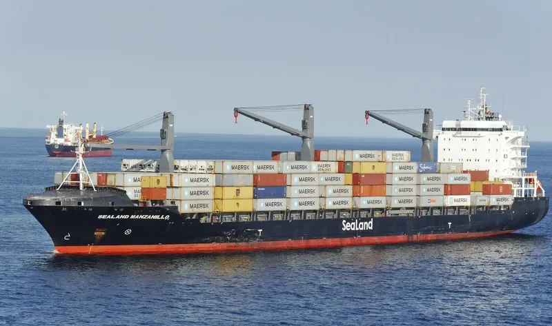 SEALAND MANZANILLO Container Ship IMO 9383261 photo 2