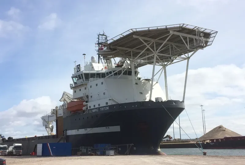 OLYMPIC TRITON Offshore Vessel IMO 9383754 photo 3