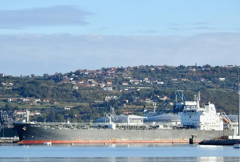 VALTELLINA Tanker IMO 9384136 photo 2