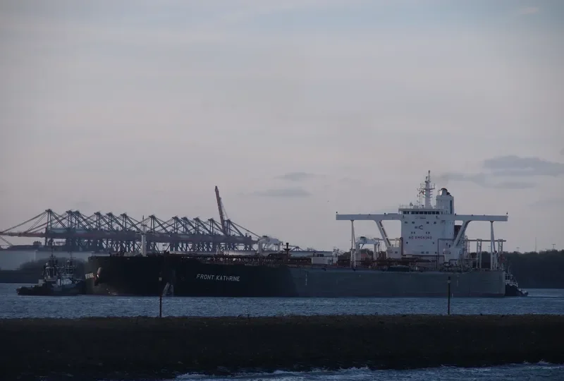 FRONT KATHRINE Tanker IMO 9384590 photo 8