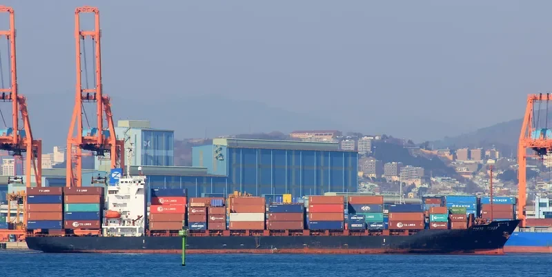 TOKYO TOWER Container Ship IMO 9384875 photo 5