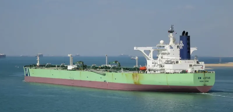 DHT LOTUS Tanker IMO 9385037 photo 2