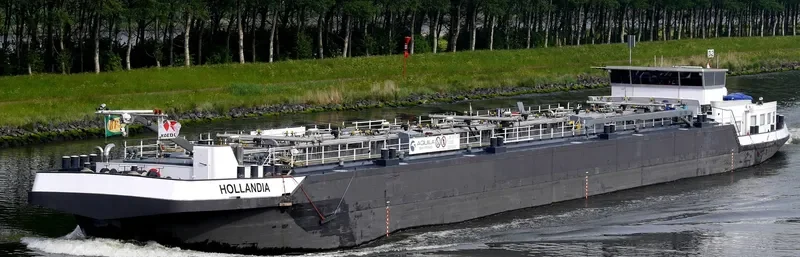 HOLLANDIA Tanker IMO 9386562 photo 4