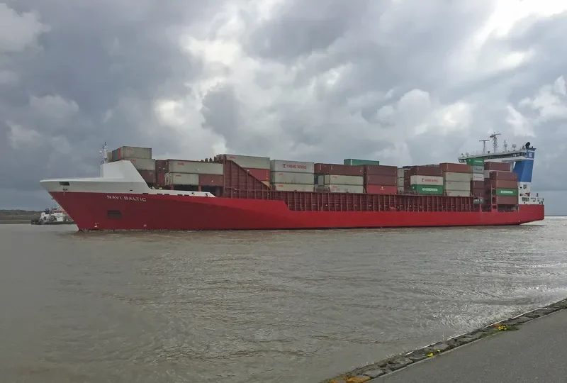 NAVI BALTIC Container Ship IMO 9386718 photo 7