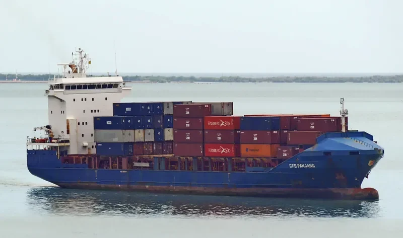 INGRID Container Ship IMO 9387607 photo 4