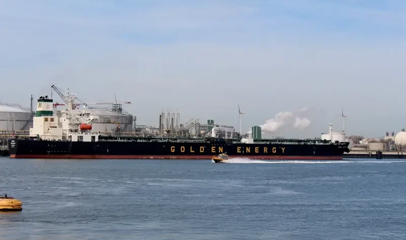ENERGY CENTURION Tanker IMO 9387970 photo 10