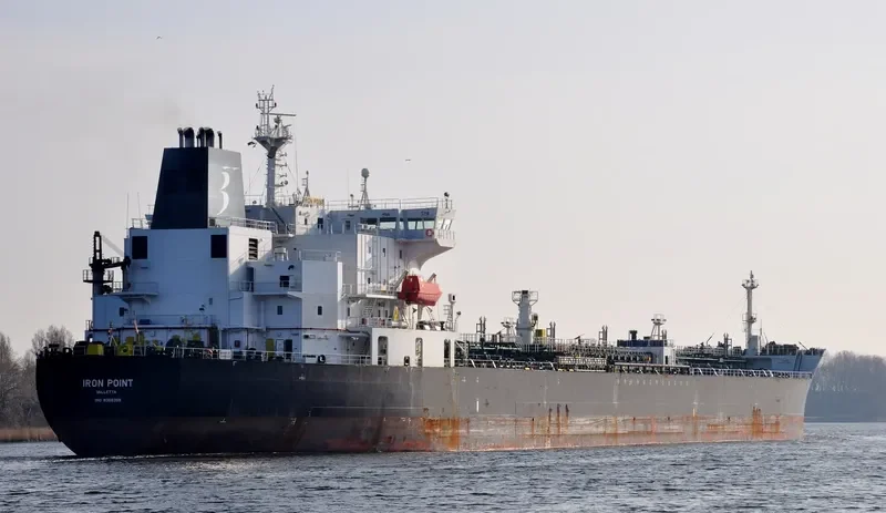IRON POINT Tanker IMO 9388209 photo 3