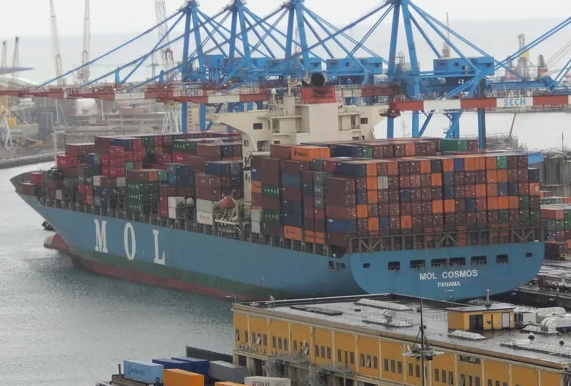 ONE COSMOS Container Ship IMO 9388340 photo 5