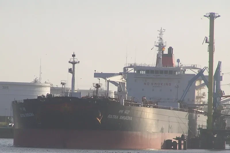 SEMERU Tanker IMO 9388376 photo 9