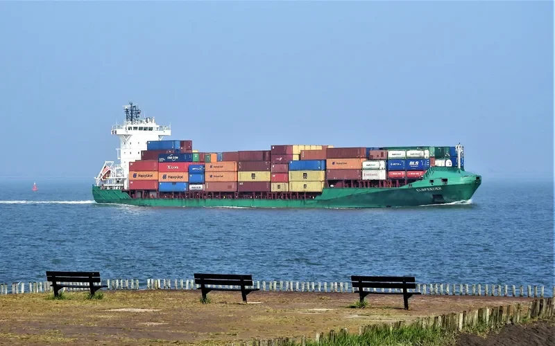 ELBFEEDER Container Ship IMO 9388522 photo 5