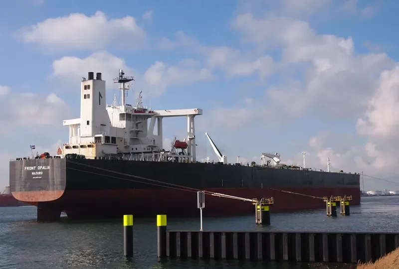 WELLINGTON Tanker IMO 9388780 photo 8