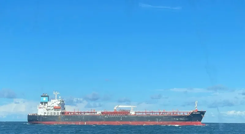 HANS MAERSK Tanker IMO 9389497 photo 10