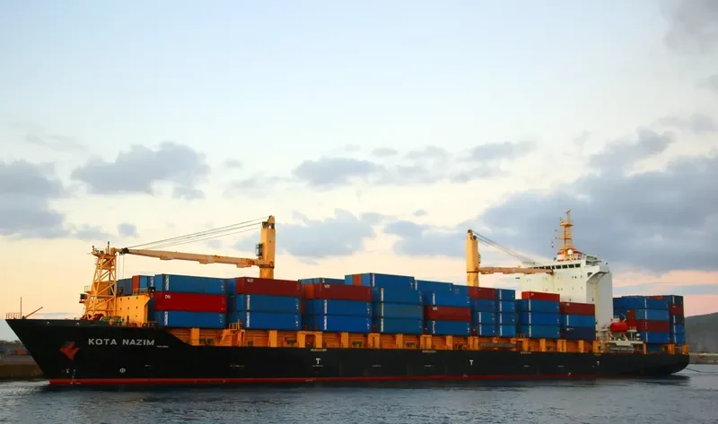 KOTA NAZIM Container Ship IMO 9390240 photo 8
