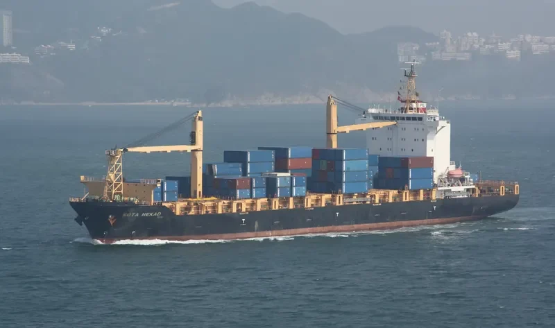 KOTA NEKAD Container Ship IMO 9390252 photo 4
