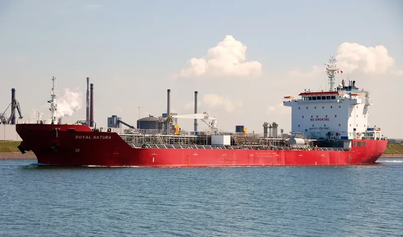VALE Tanker IMO 9391153 photo 6