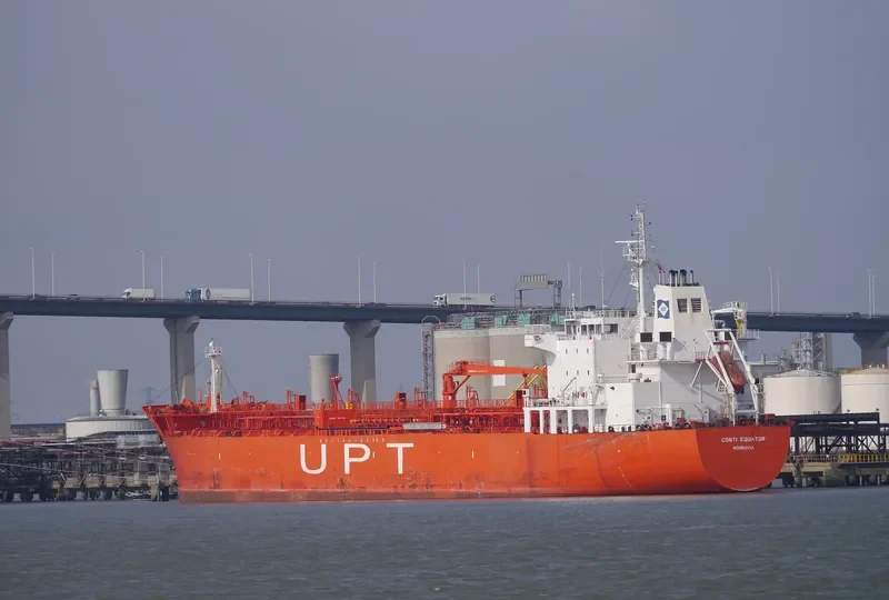 ISOLDE Tanker IMO 9391385 photo 9