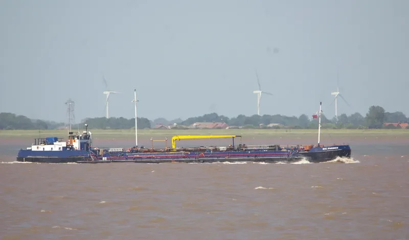 RIX PHOENIX Tanker IMO 9392638