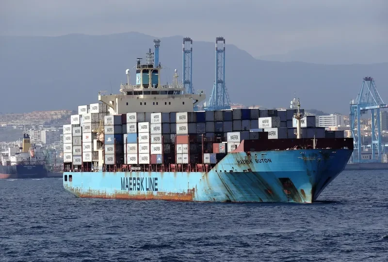 MAERSK BUTON Container Ship IMO 9392925 photo 2