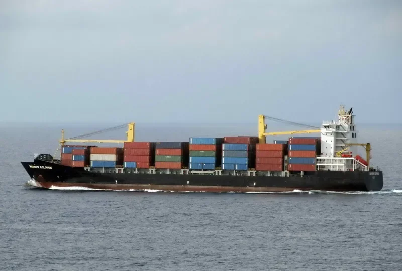WARNOW DOLPHIN Container Ship IMO 9395070 photo 5